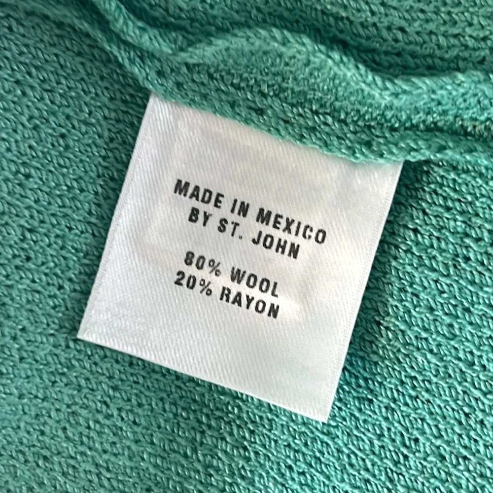 St. John by Marie Gray size small green sweater wool blend